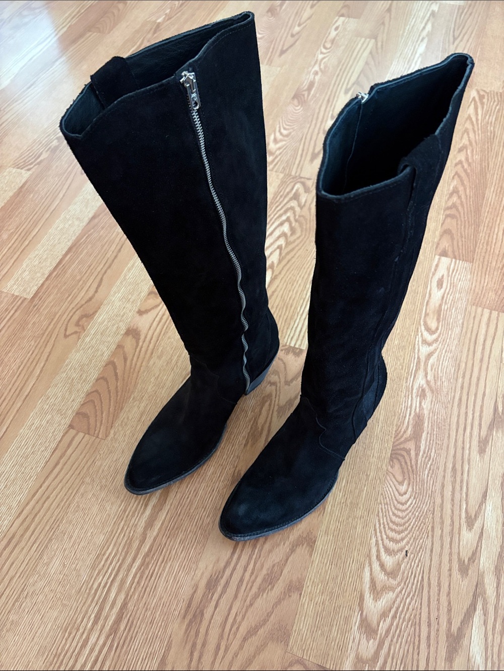 Overland Black Suede Knee High Boots 10.5 B Side Zip Tall Pointed Toe